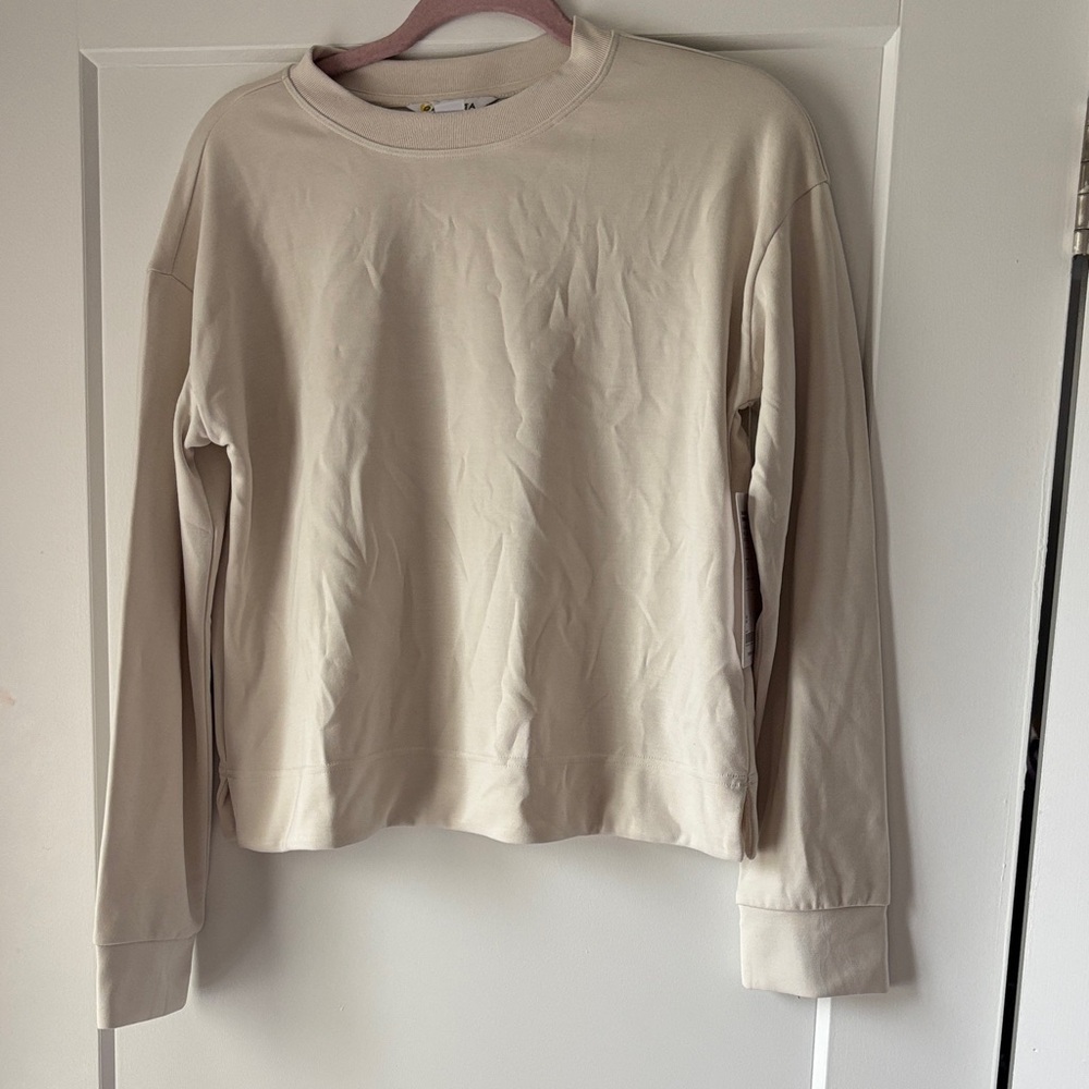 Athleta Seasoft Crewneck Sweatshirt BNWT